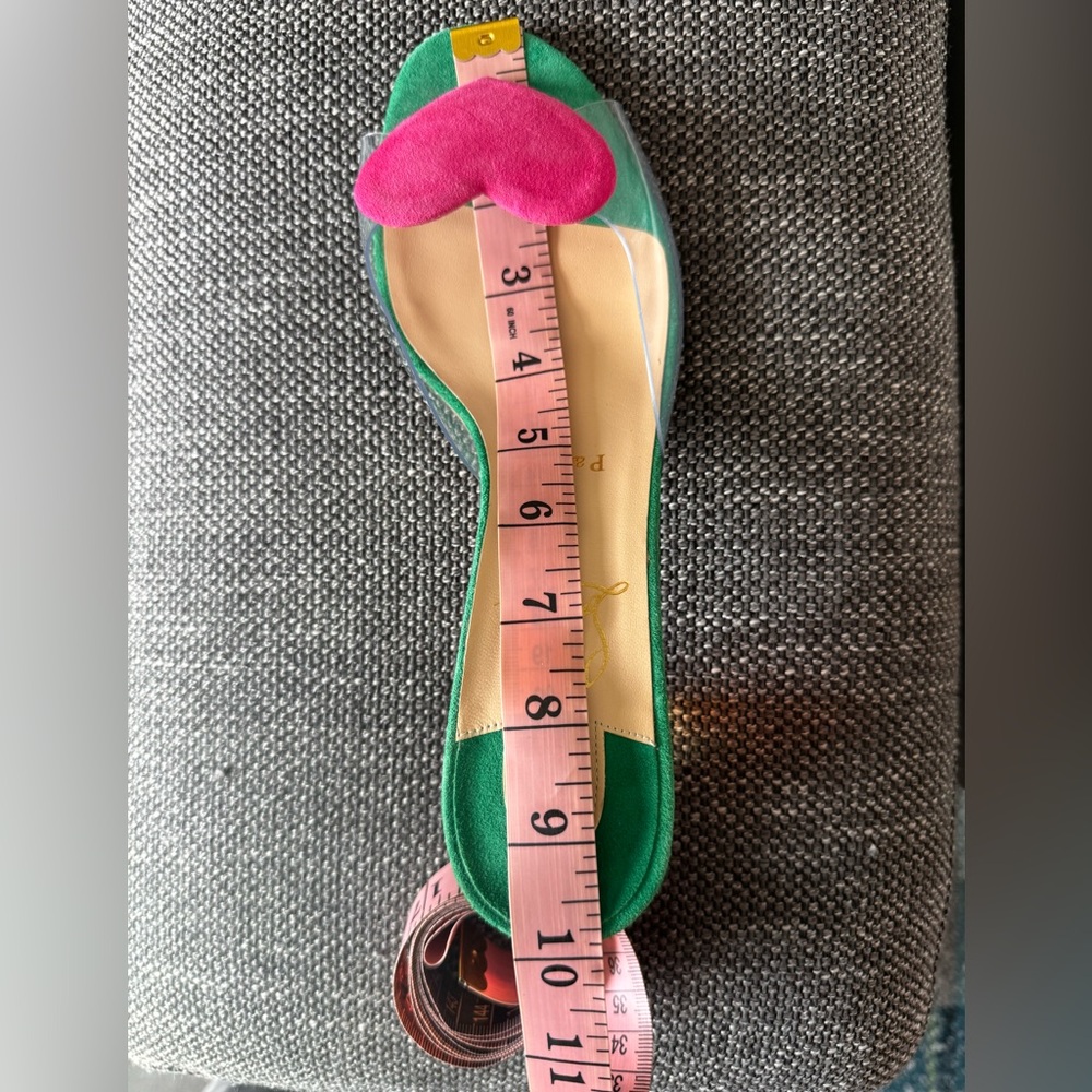 Christian Louboutin Green Suede Sandals with Pink Heart Accents - Picture 7 of 8